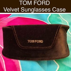 NWOT Tom Ford Velvet Oversized Sunglasses Case
